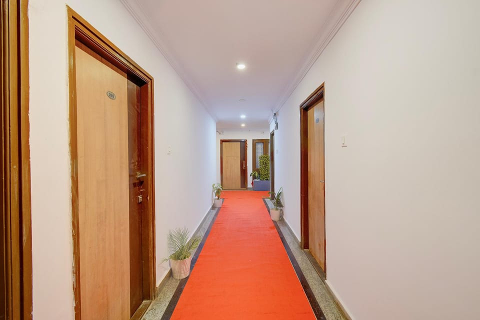 FabHotel Prestige Lake Ridge - Nr Durgam Cheruvu Lake Front Park Hotel in Hyderabad