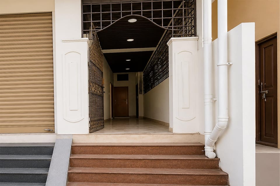 OYO Hotel Neemkars Hotel in Hyderabad