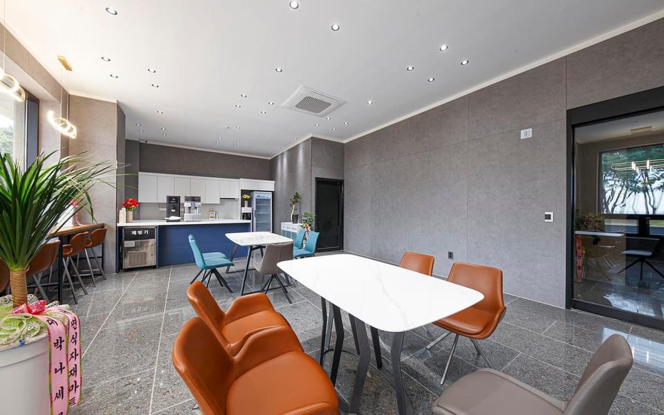 Seocheon Hotel Camelia Motel in South Korea