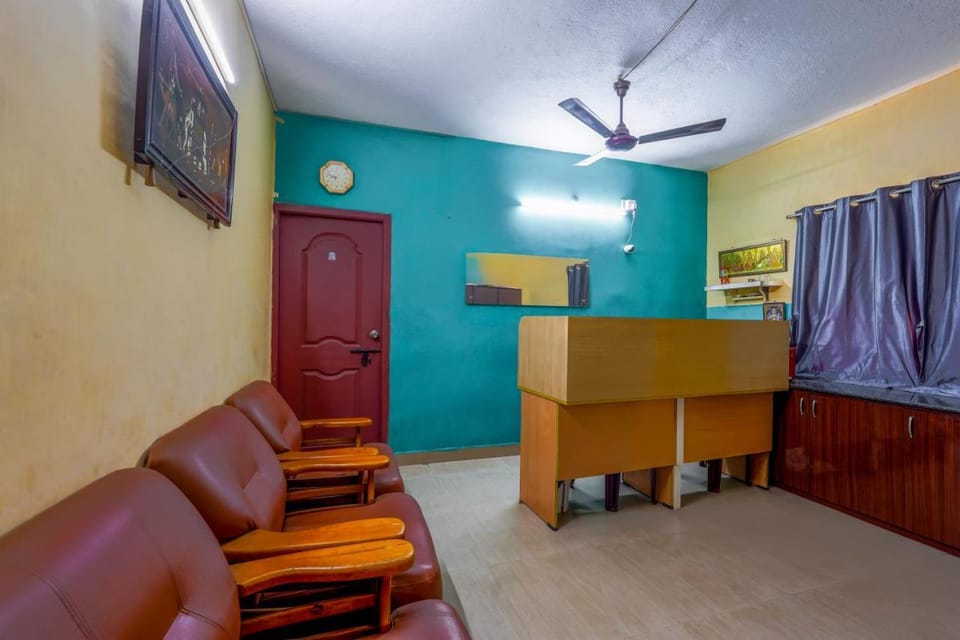 B2N Lakeview, Sembakkam Hotel in Chennai