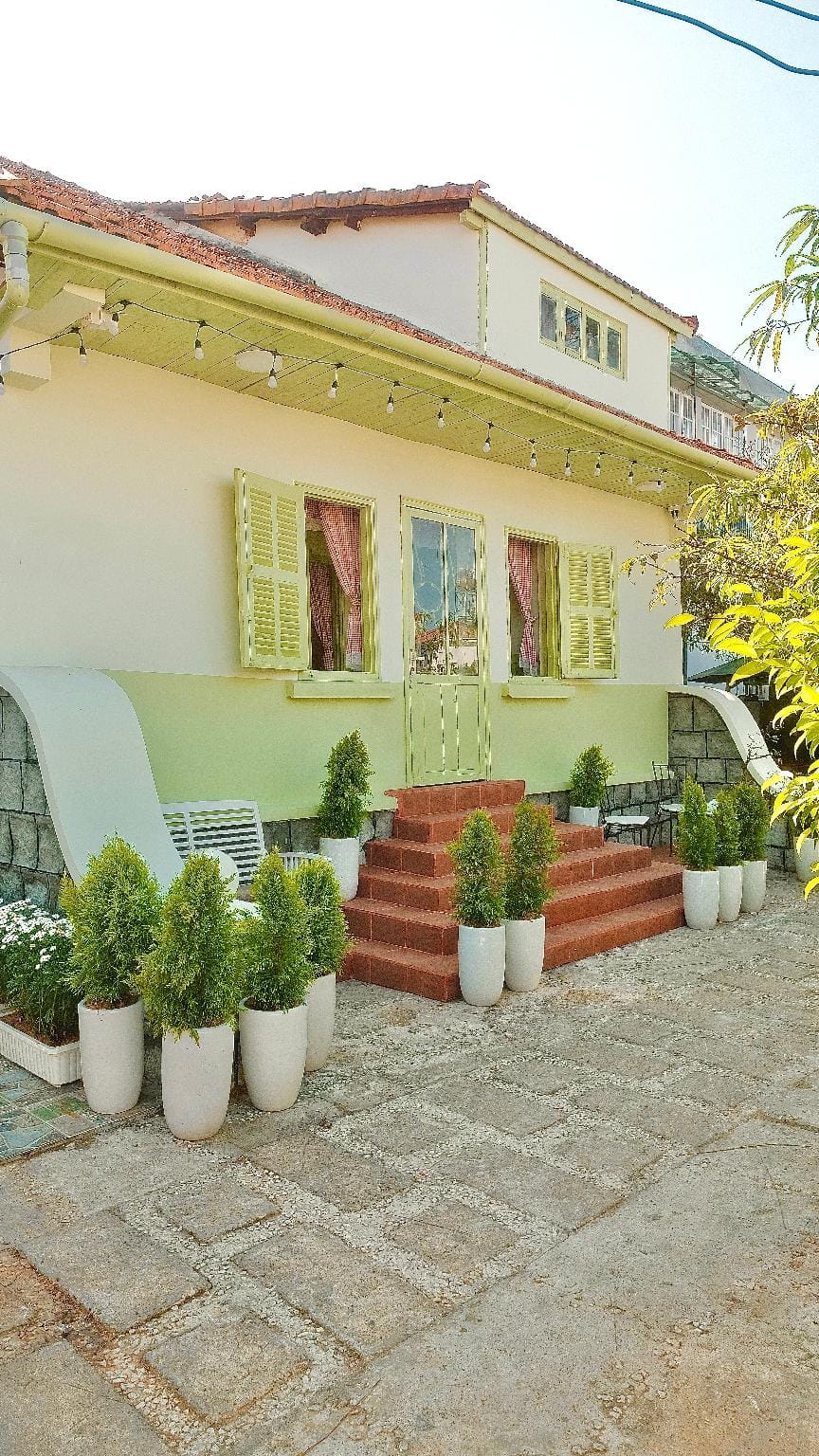 La Petite Maison Fleur Hotel in Dalat