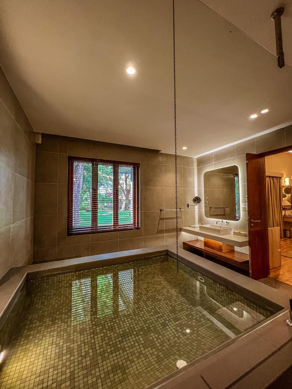 Hot tub