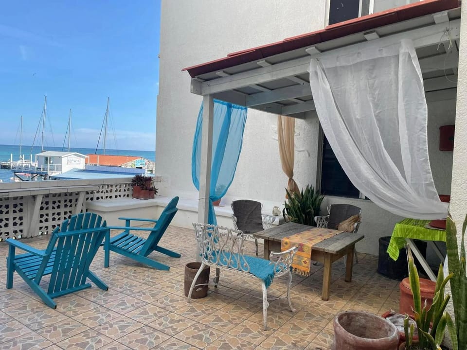 Hotel Spindrift & Golf Cart Rental Hotel in San Pedro