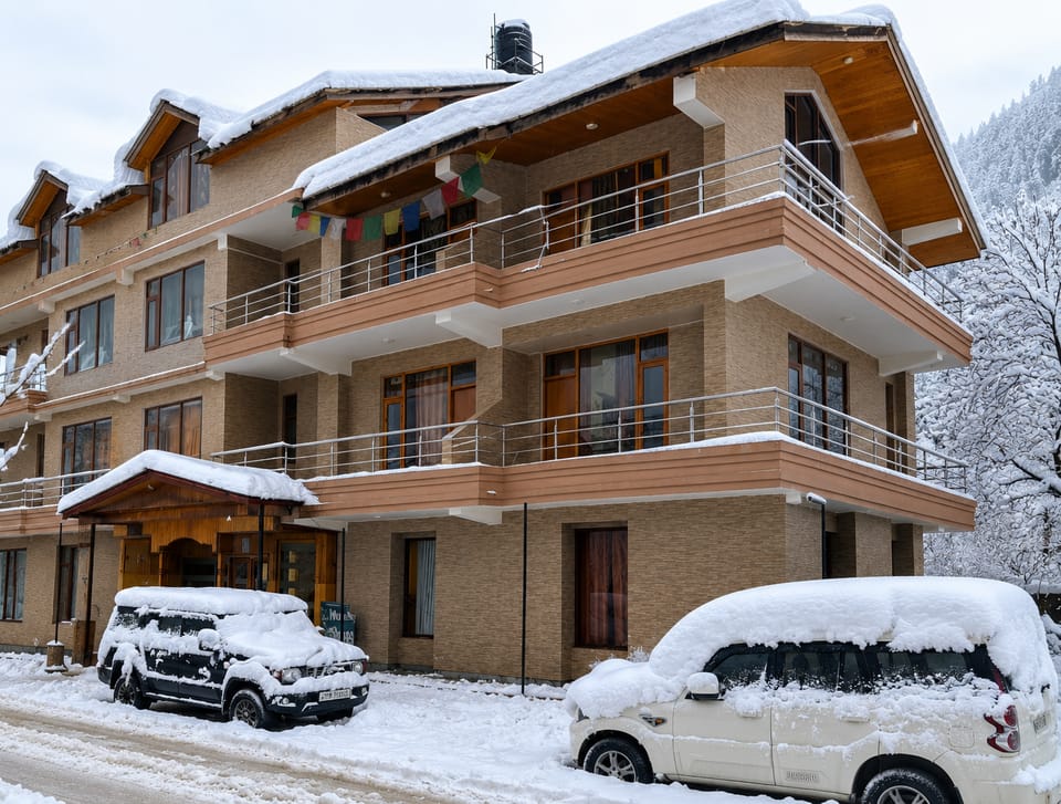 Hotel Eco Groves Hotel in Himachal Pradesh