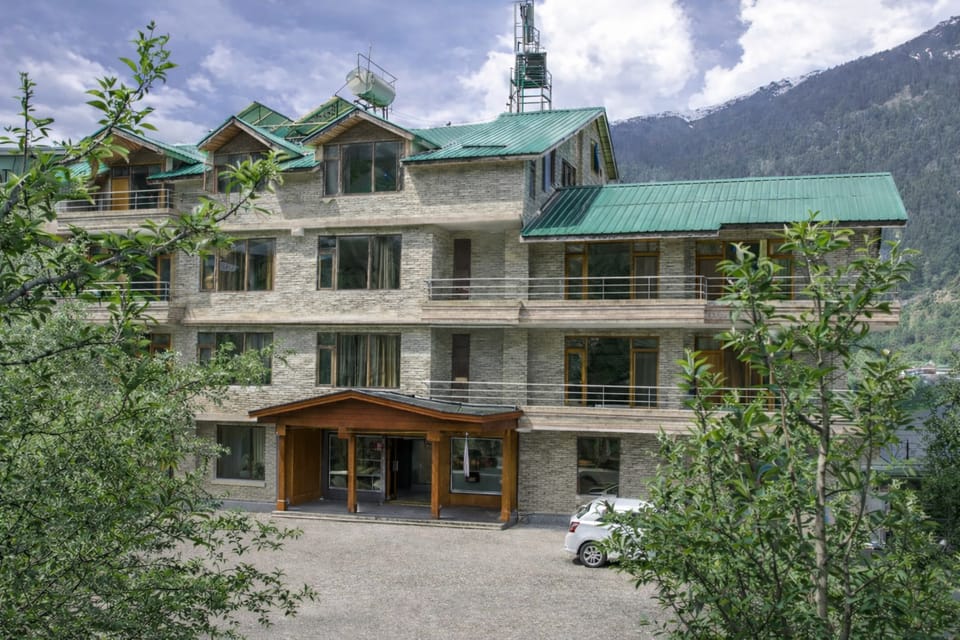 Hotel Eco Groves Hotel in Himachal Pradesh
