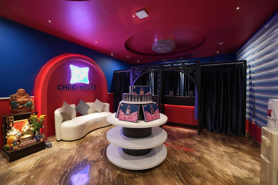 Chiic House Hải Phòng Love hotel in Laos