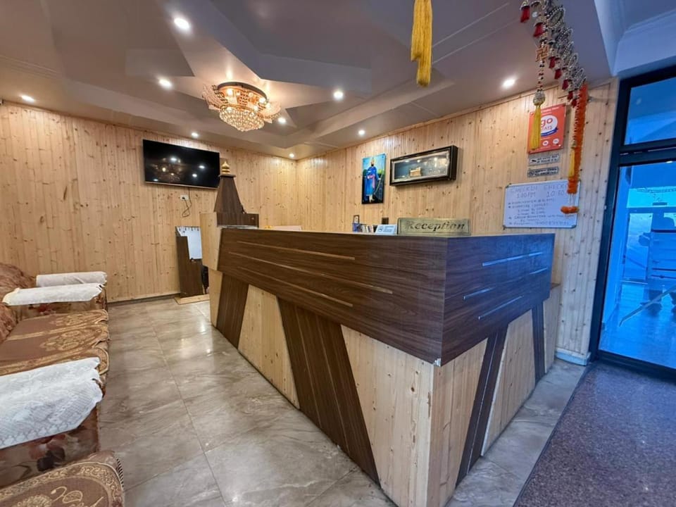 Hotel Valley View Hotel in Uttarakhand