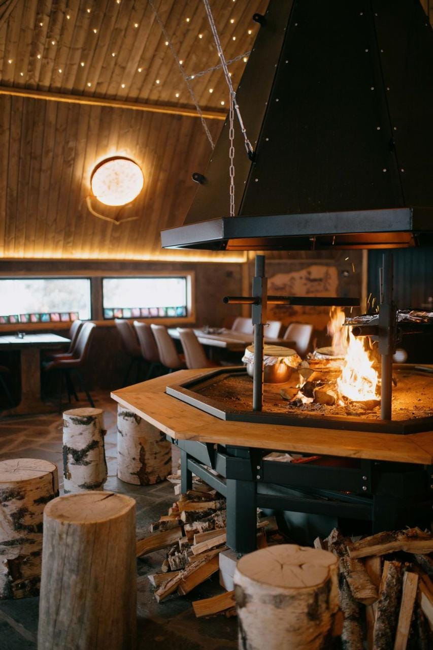 Aito Igloo & Spa Resort Hotel in Rovaniemi
