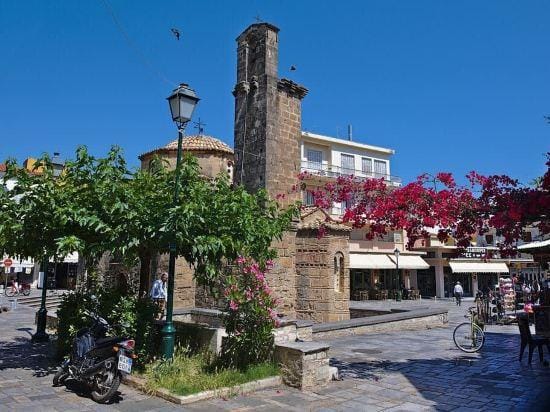 Upscale Modern Escape in the Historic Center Hotel in Messenia