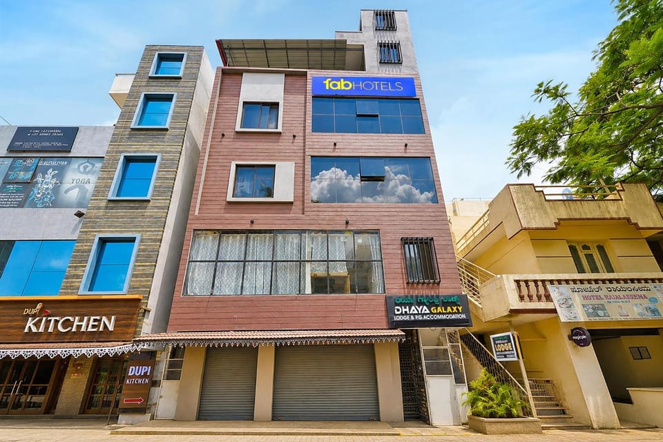 Via Dhaya Galaxy - Hebbal Hotel in Bengaluru