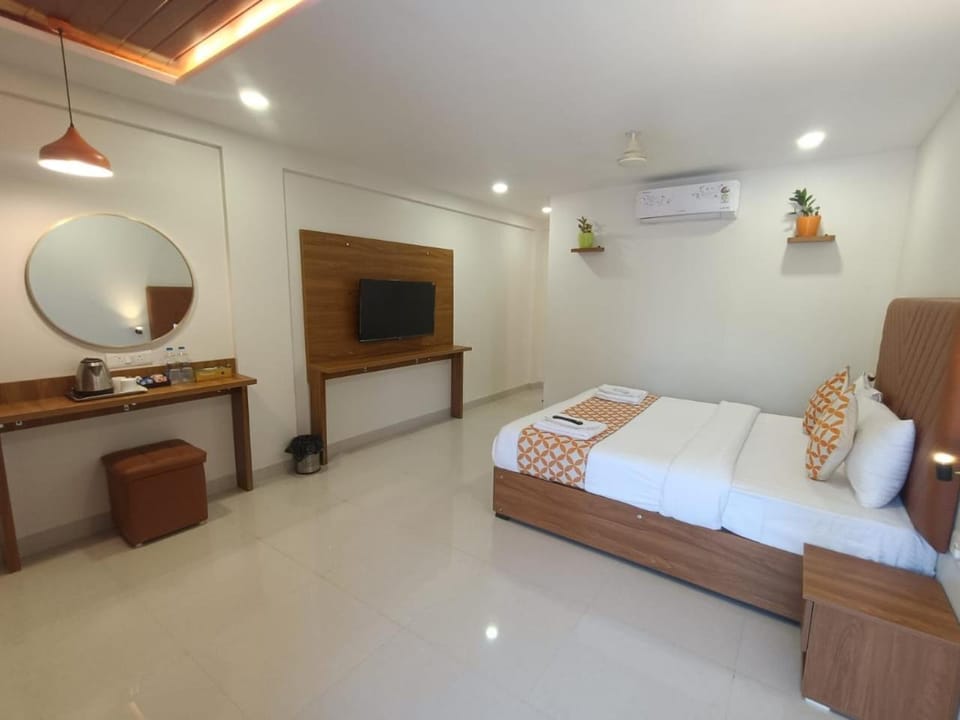 Om residency Hostel in Maharashtra