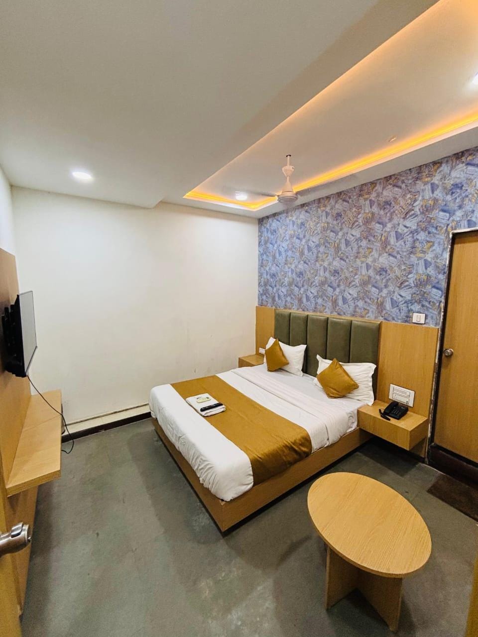 Hotel Sun Park Hotel in Ahmedabad