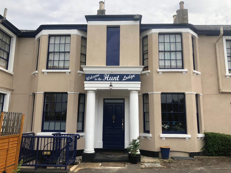 The Hunt Lodge Hotel in Leighton Buzzard