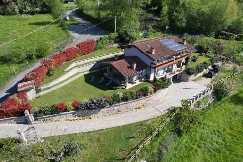 Alla Vecchia Contrada B&B Hotel in Province of Brescia