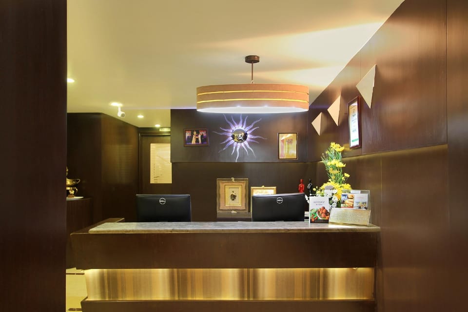 La Sara Grand Hotel in Bengaluru