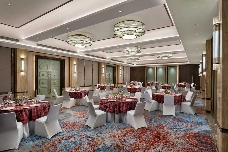 Banquet hall