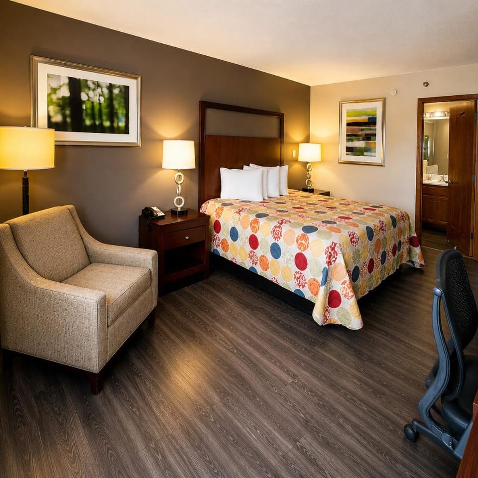 Colonial Inn Camden Hotel in Tennessee
