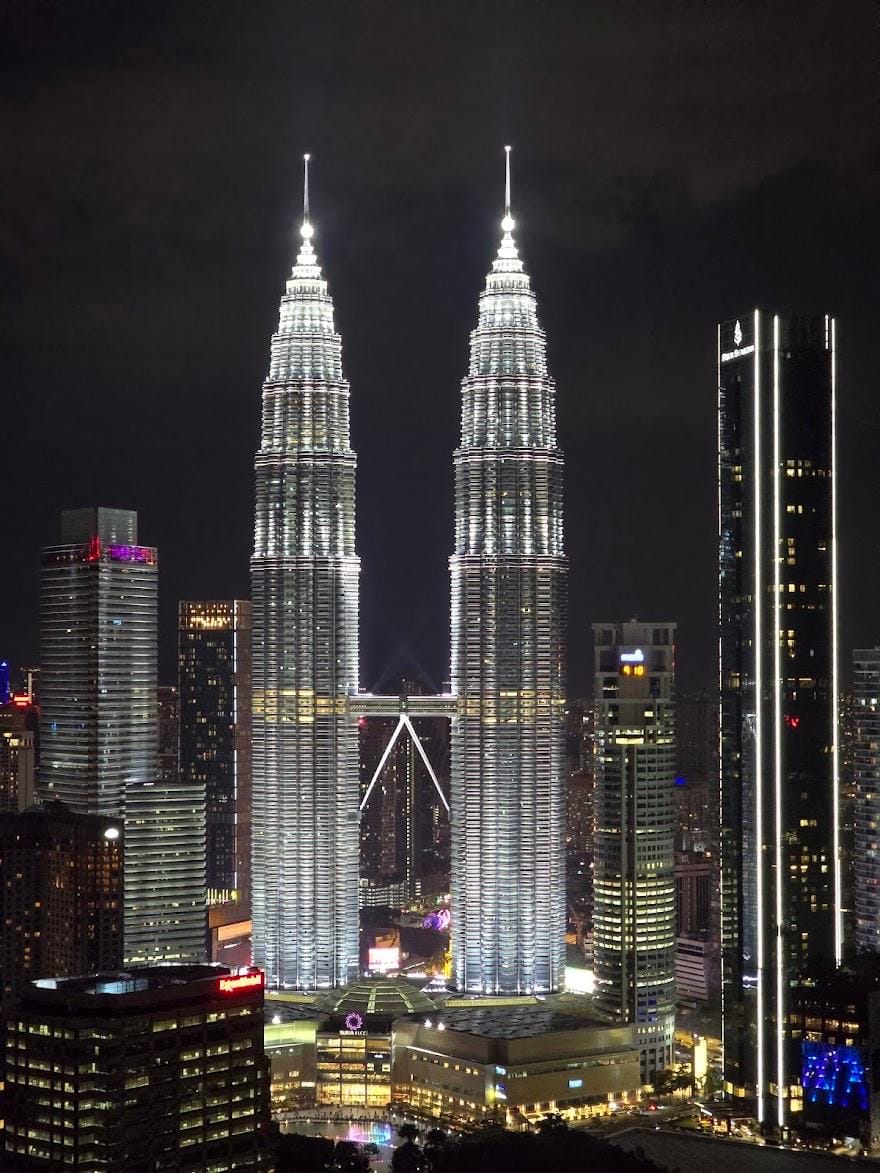 Eaton Residences KLCC By ARMANI  Apartment hotel in Federal Territory of Kuala Lumpur