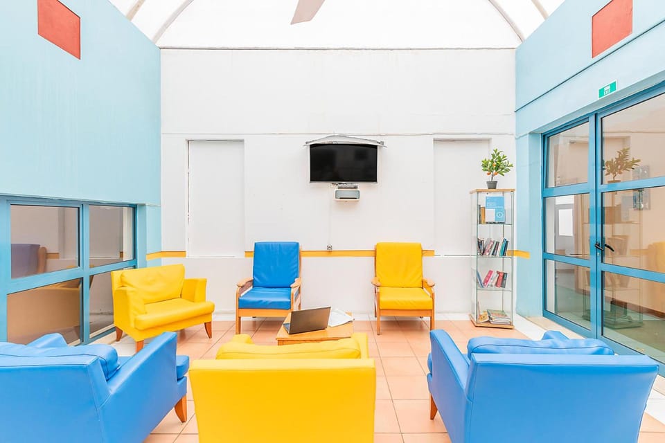 Shared lounge/TV area