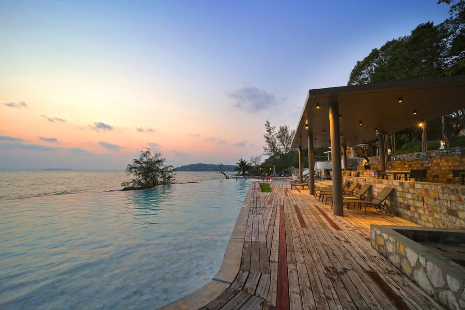 Independence Hotel Resort & Spa Hotel in Sihanoukville