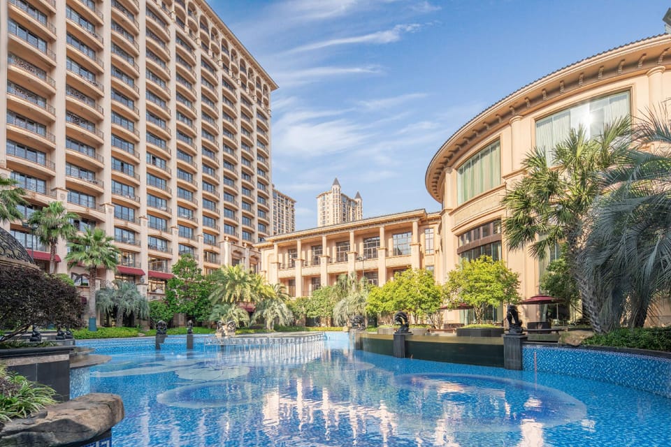Chateau Star River Shanghai China Hotel in Shanghai