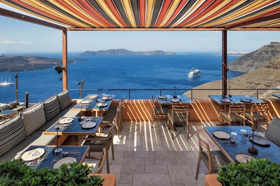 Aperto Suites - Adults Only Hotel in Thera