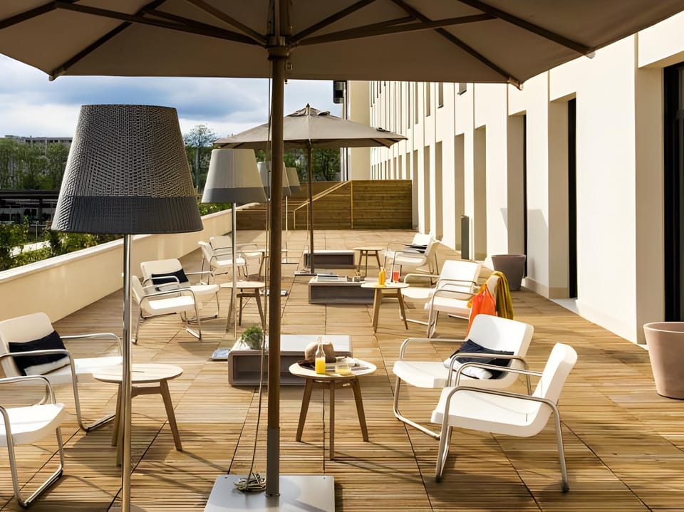 Okko Hotels Paris Porte De Versailles Hotel in Issy-les-Moulineaux
