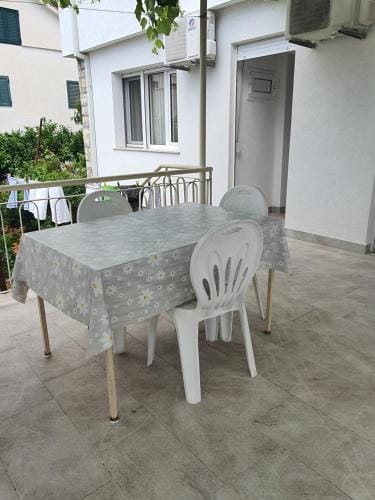 Kod Nade Hotel in Budva Municipality