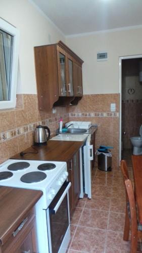 Kuca Radovic Hotel in Budva Municipality