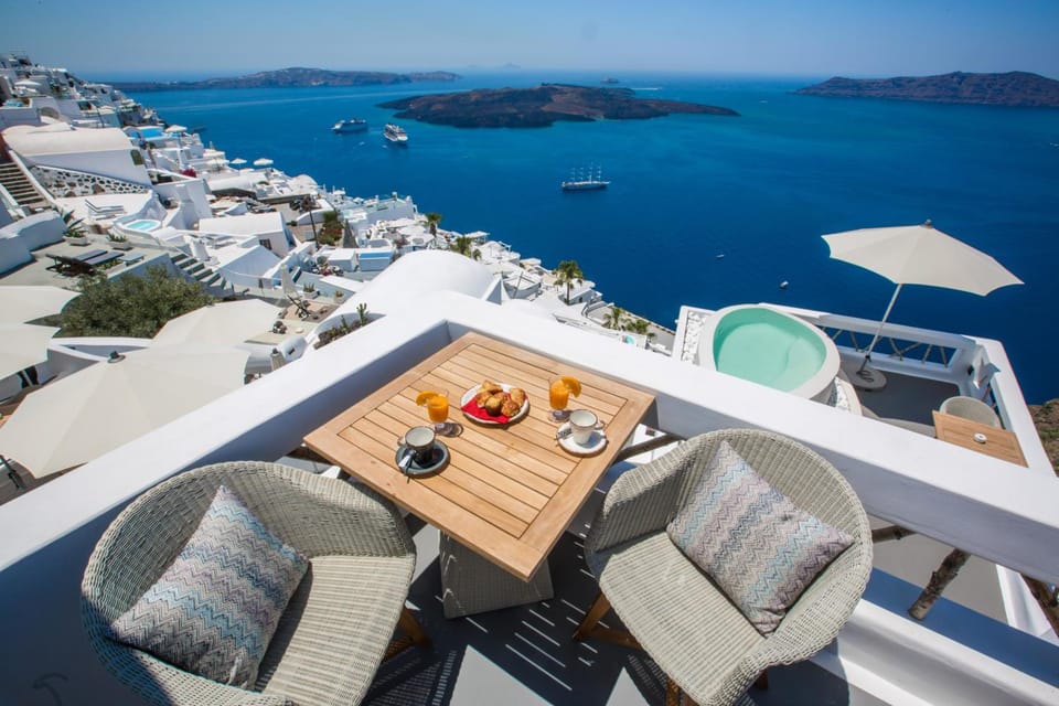 Chic Hotel Santorini Hotel in Thera