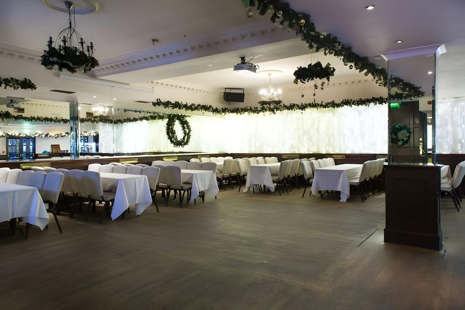 Russell Court Hotel Hotel in Dublin