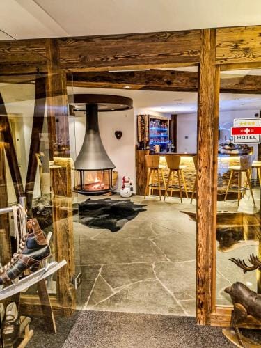 Panorama Ski Lodge Hotel in Zermatt