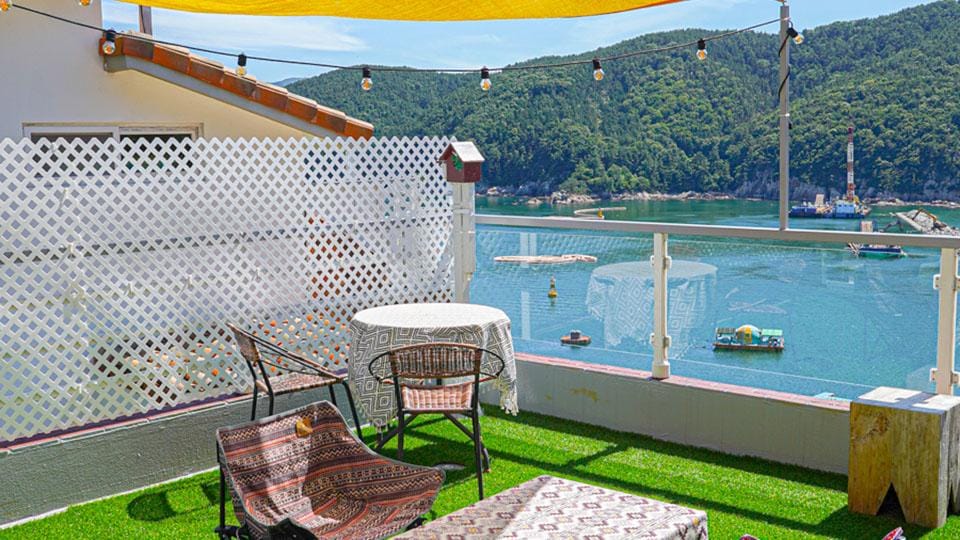 Mokkoji Rooftop Hotel in South Korea