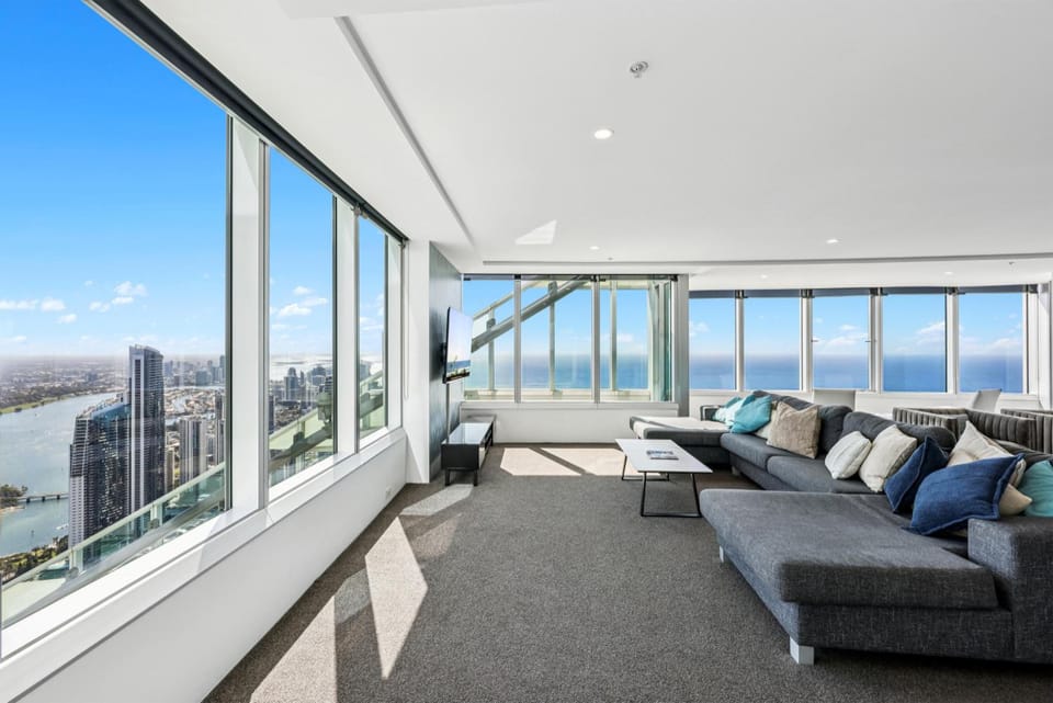 Q1 Resort and Spa Resort in Surfers Paradise Boulevard