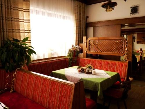 Gasthof Kaiser Hotel in Carinthia, Austria