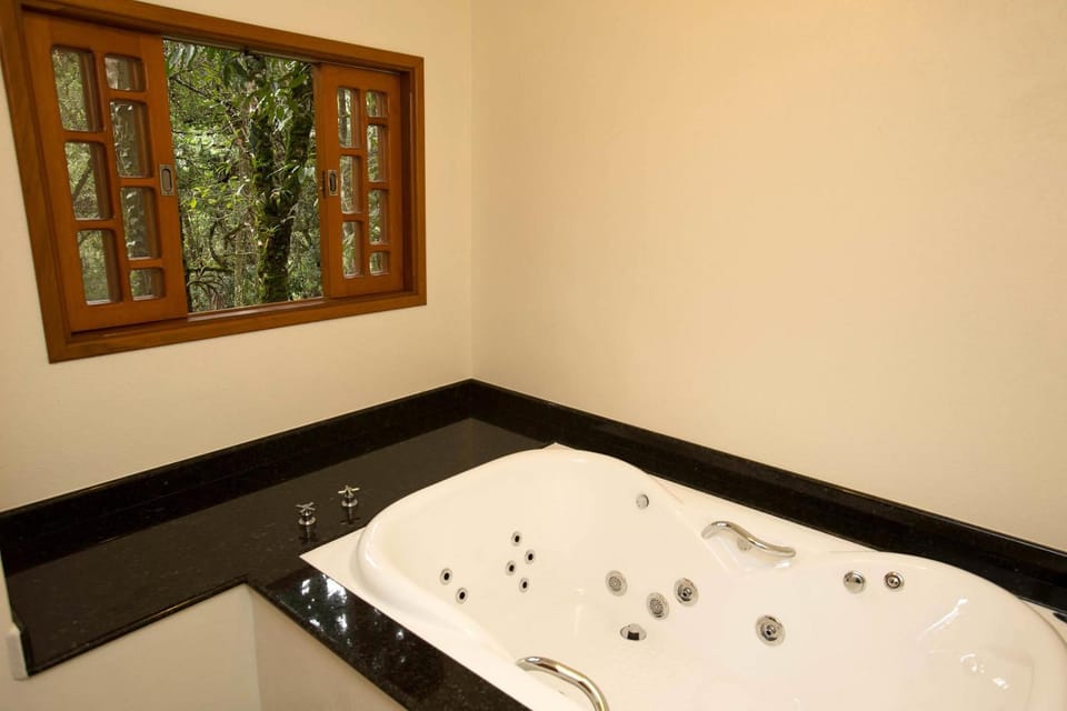 Pousada Chale da Floresta Inn in Monte Verde