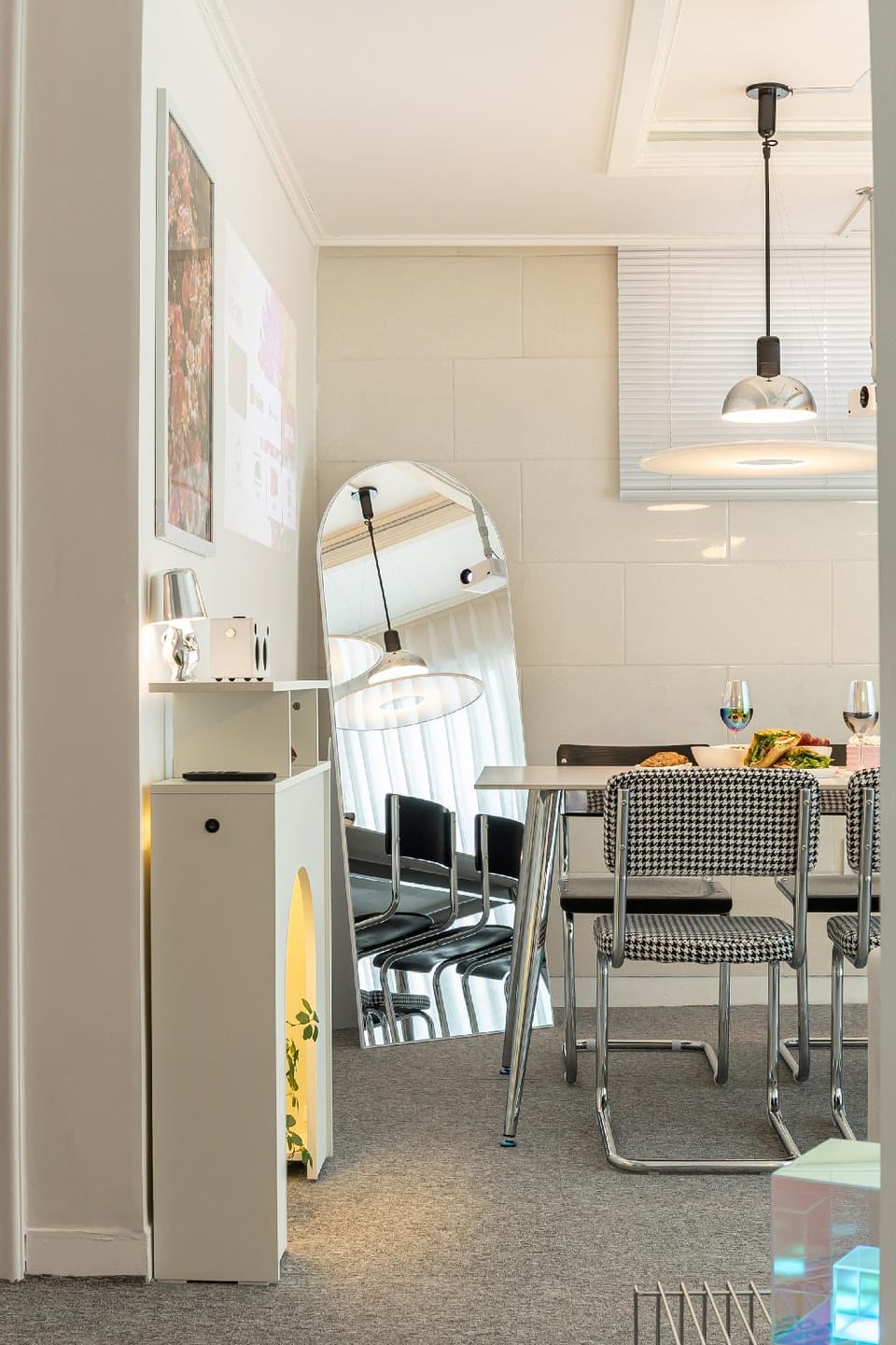 Maison242 Bed and Breakfast in Seoul