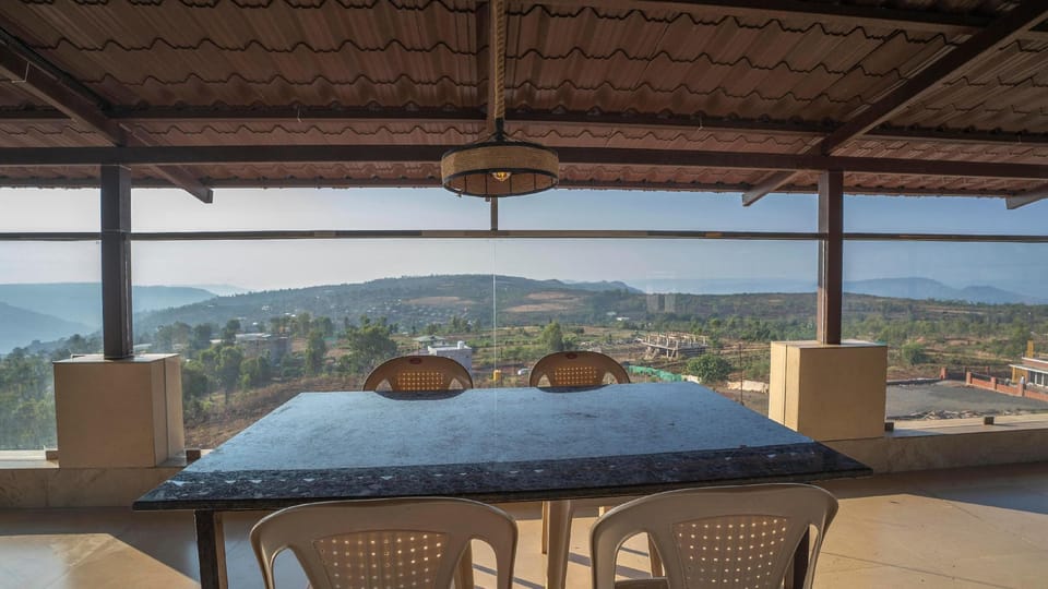 A R Villa Hotel in Maharashtra