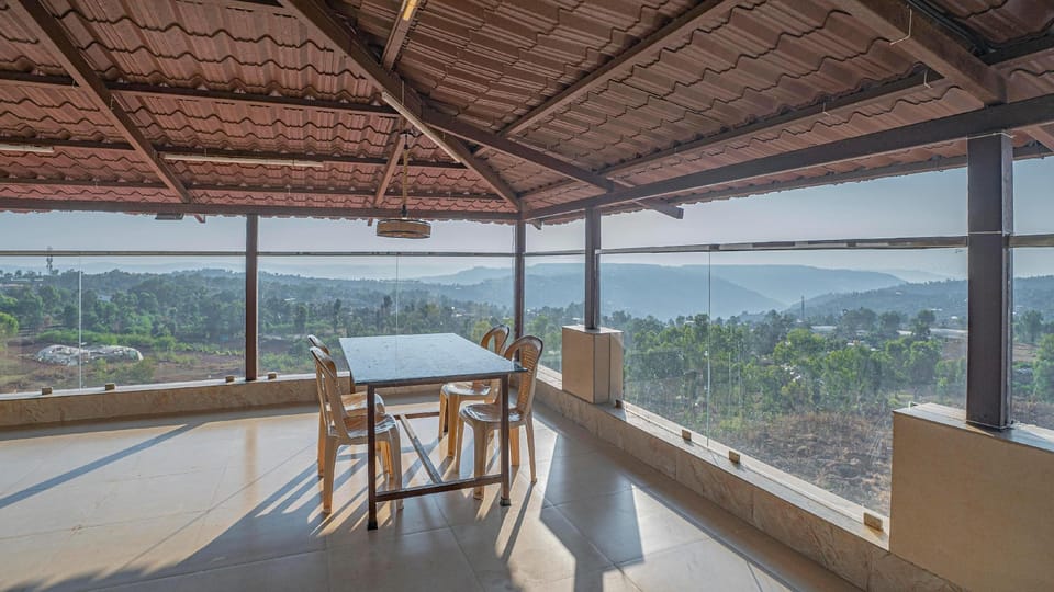 A R Villa Hotel in Maharashtra