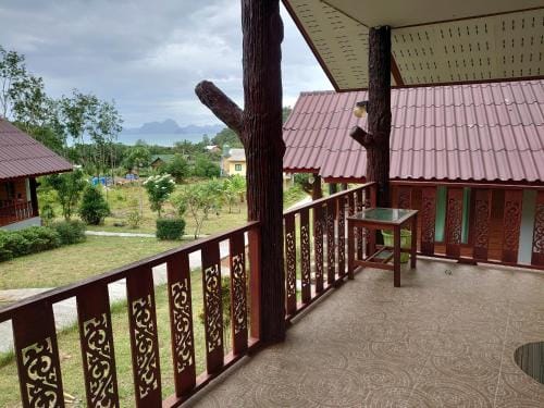 Mookanda bungalow Hotel in Krabi Changwat