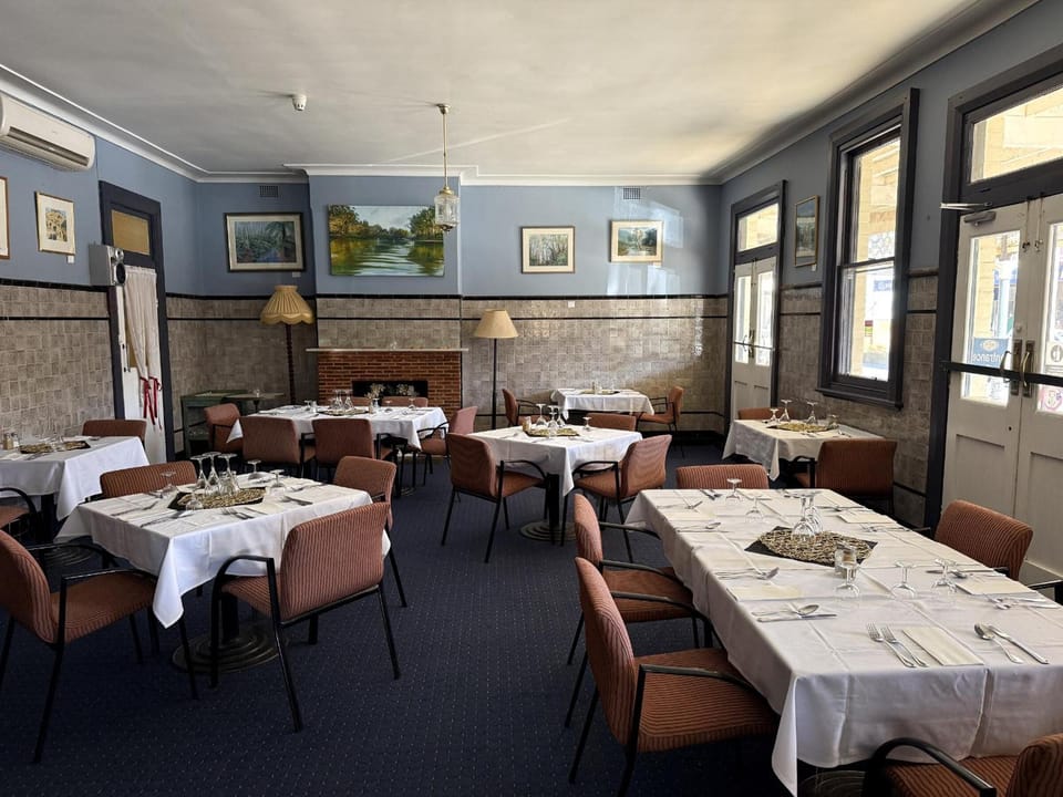 The Old Vic Hotel Hotel in New South Wales