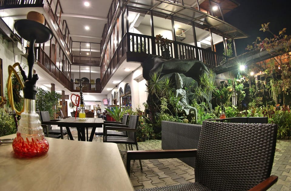 Bar/lounge