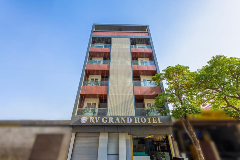 Rv Grand Varanasi Hotel in Varanasi