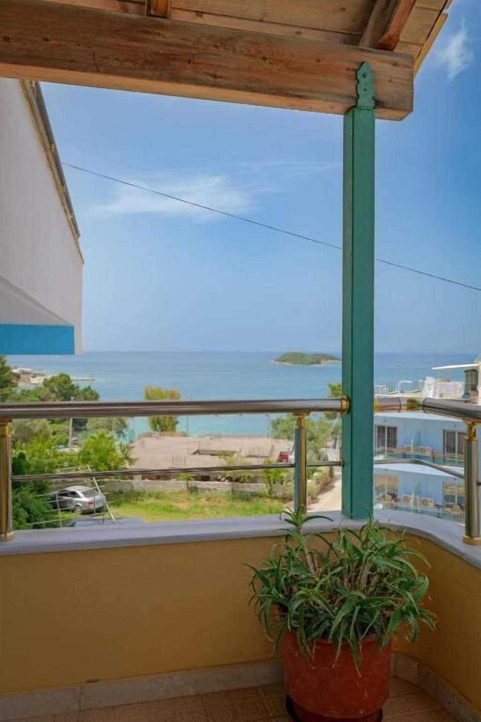 Vila Xhovani Hotel in Ksamil