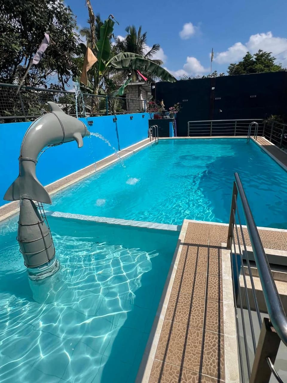 LUNA by LCB Apartelle and Resort Tagaytay Hotel in Tagaytay