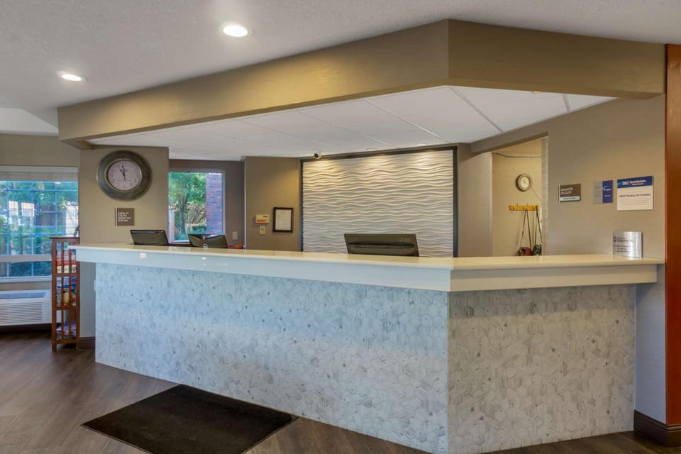 Best Western Plus Park Place Inn & Suites Hotel in Washington