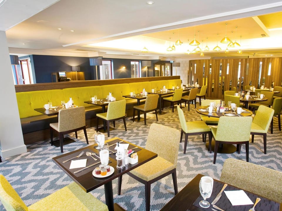 DoubleTree by Hilton Bristol North Hotel in Bristol