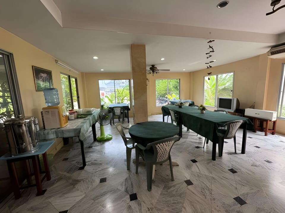 Luxury Hotel Bed and Breakfast in Thailand