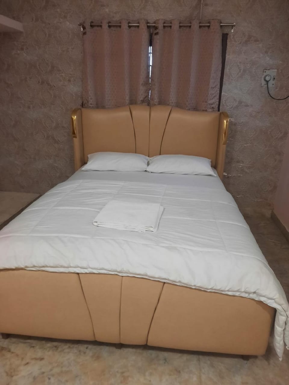 Skyry Hotels Alapakkam Hotel in Chennai