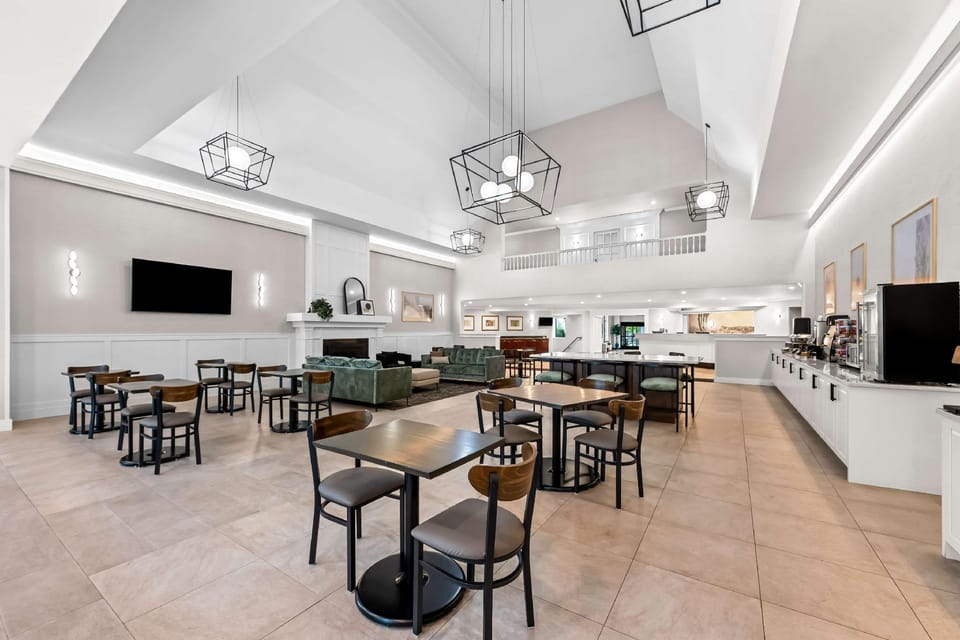 Best Western Plus Puyallup Hotel Hotel in Puyallup